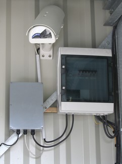 camera axis 211 dans caisson thermostaté pour surveillance pompe à essence Camera extérieure pour surveillance pompe à essence