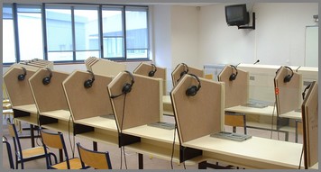 Salle de laboratoire de langues analogique opelem Salle de laboratoire de langues analogique opelem